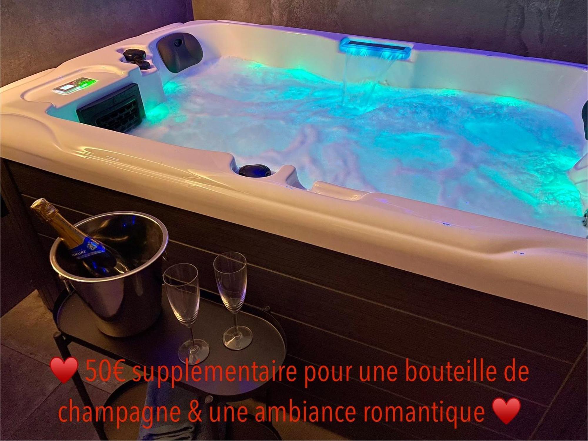 Spa & Vue Mer - Les O De Bandol Luaran gambar